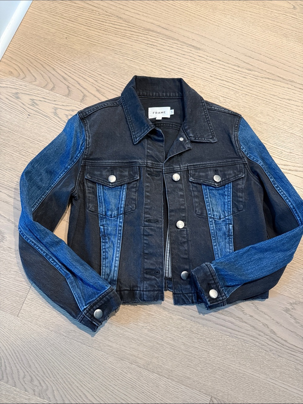 Frame Denim Women’s Two-Tone Black and Blue Jean Jacket